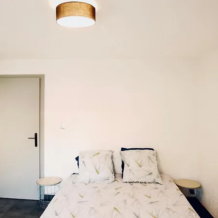 Unique Sur Wendel Avec Balcon Apartment